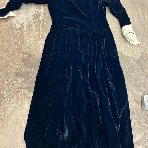 Nipon Boutique Navy maxi Dress velvet velour vintage whimsigoth witchy - Picture 3 of 5